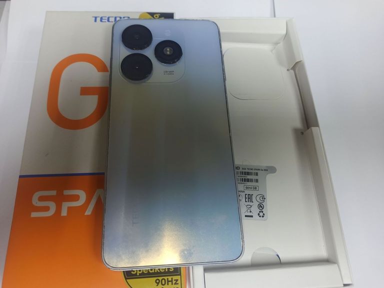 Дешево Tecno spark go 2024 4/64gb з ломбарду