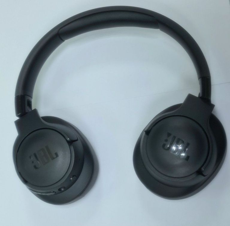 Купити Jbl tune 720bt Б/У