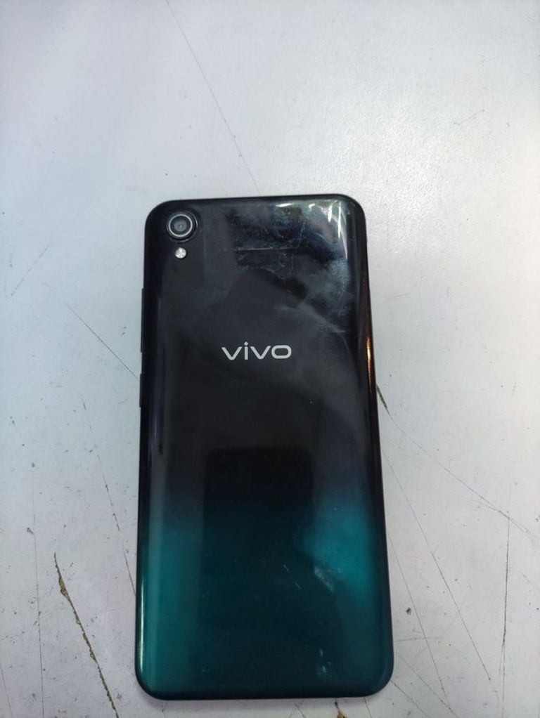Дешиво vivo Y1S 2/32GB Black с ломбарда