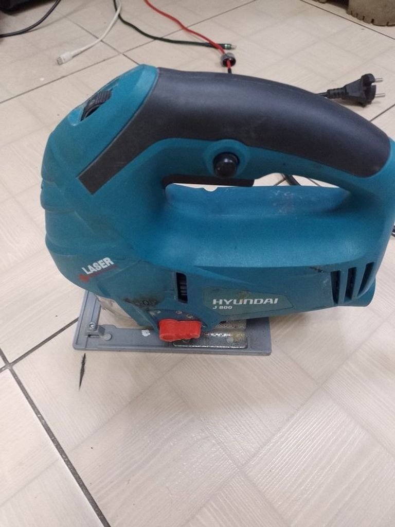 Оголошення Hyundai J 800 Б/У