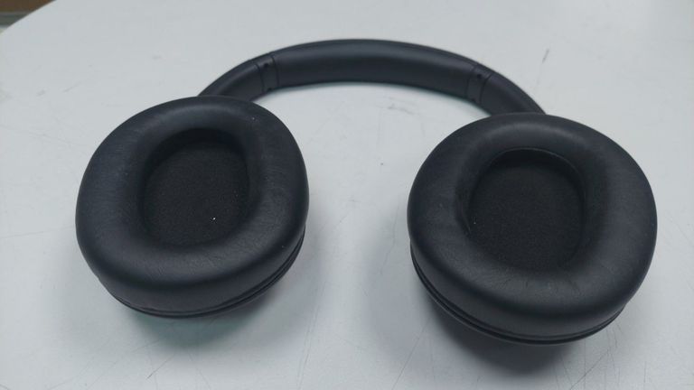 Оголошення Sony WH-CH720N Black Б/У