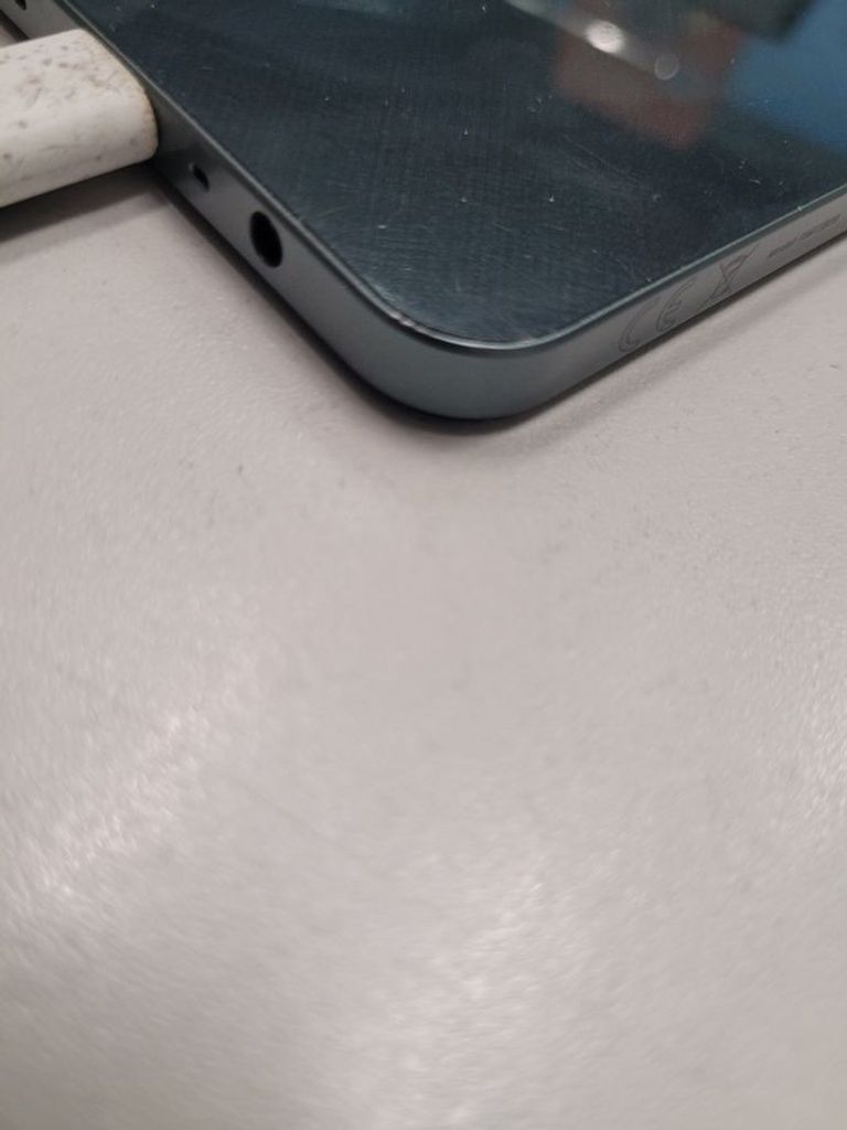 Розпродаж Realme c61 6/128gb, продавець Техноскарб