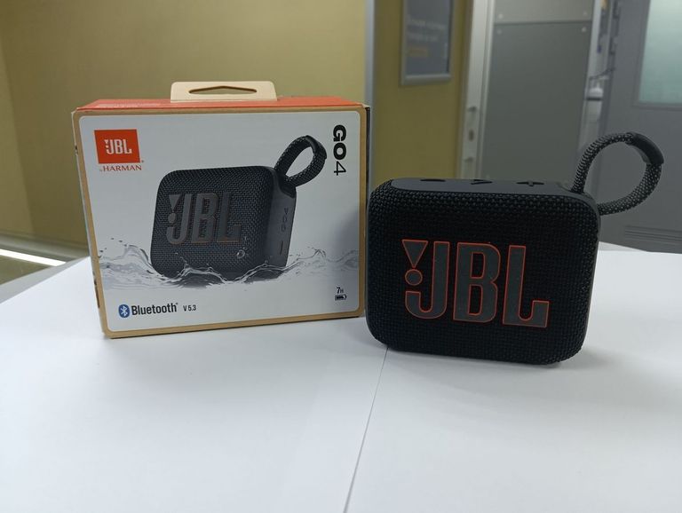 Купити Jbl go 4 Б/У