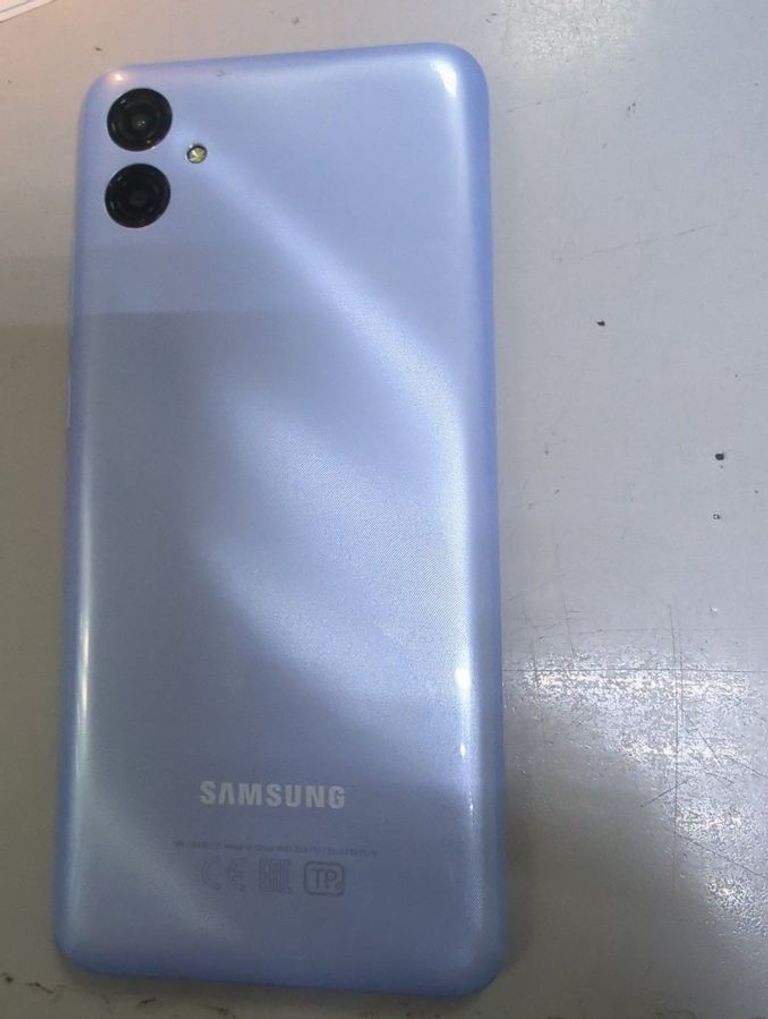 Розпродаж Samsung galaxy a04e a042f 3/32gb, продавець Техноскарб