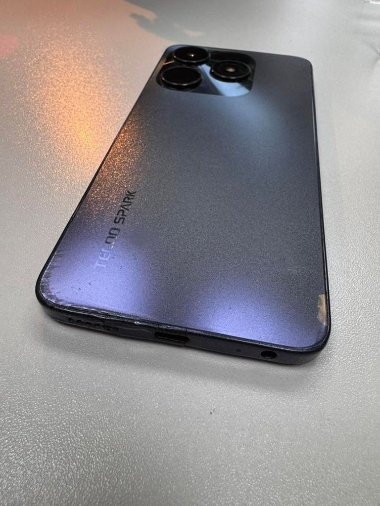 Распродажа Tecno spark 10 ki5q 8/128gb, продавец Техноскарб