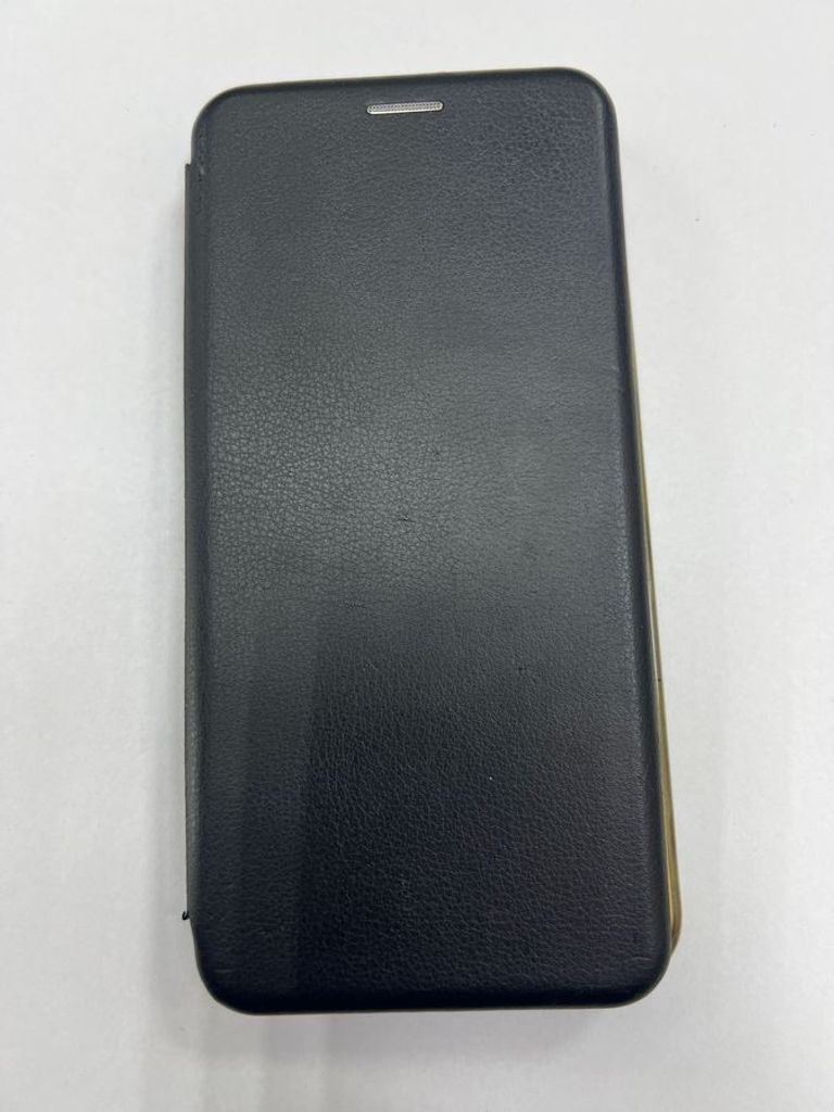 Дешево Motorola moto e13 8/128gb xt2345-3 з ломбарду