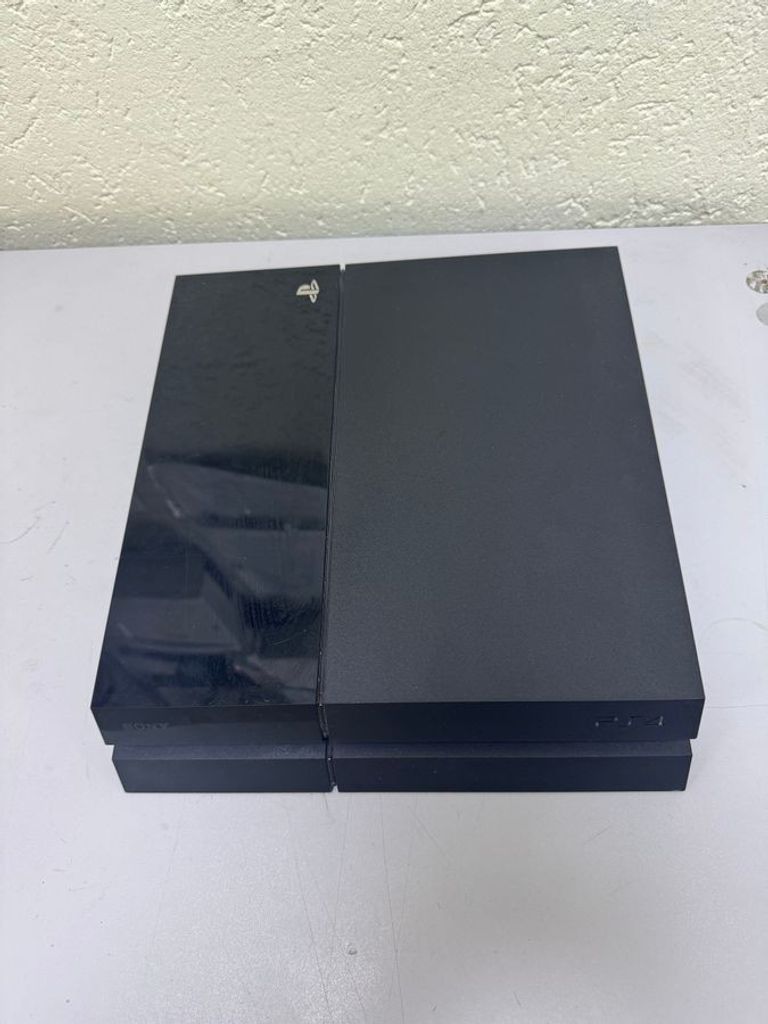 Купить Sony playstation 4 500gb Б/У