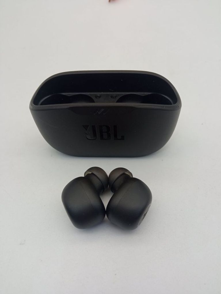 Купить Jbl wave buds Б/У