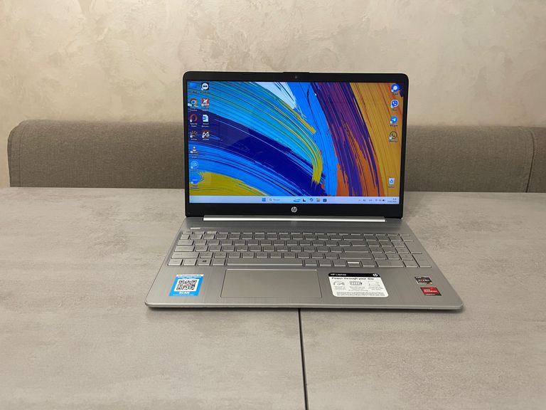 Купити HP Pavilion 15-ef2048nr Б/У