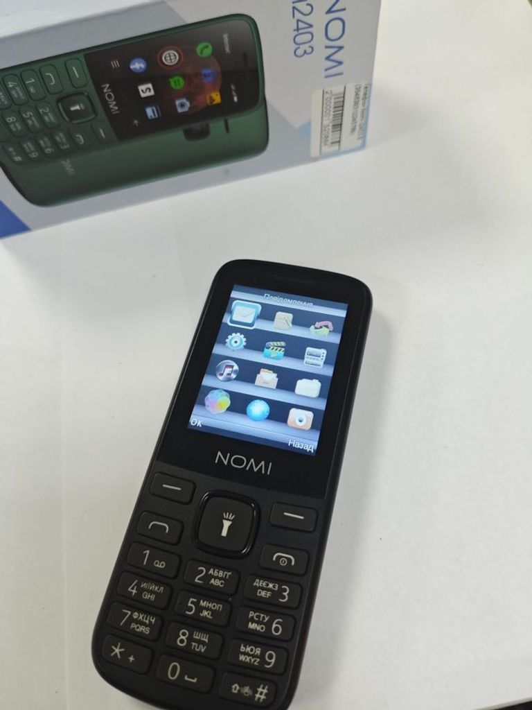 Купити Nomi i2403 Б/У