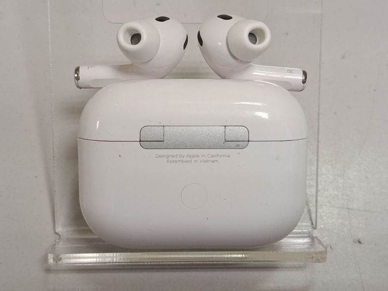 Дешево Apple airpods pro 2nd generation magsafe з ломбарду