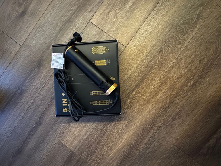 Дешево Ukliss wt-622 з ломбарду