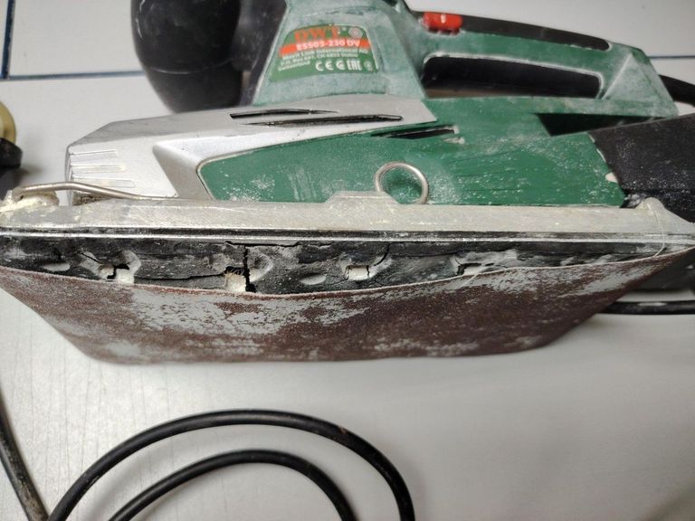 Дешево Dwt ESS03-230 DV з ломбарду