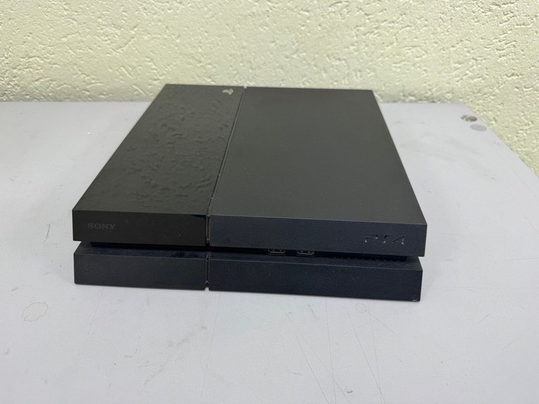Купить Sony playstation 4 500gb Б/У