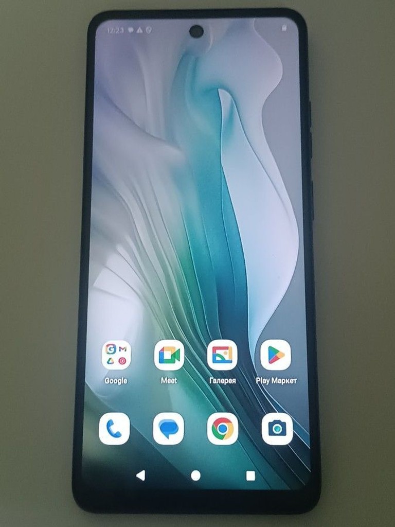 Купить Motorola moto e14 4/64gb Б/У