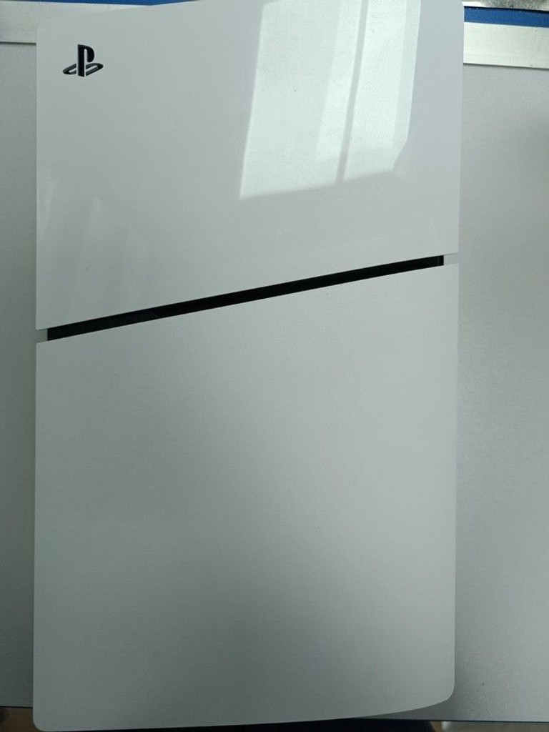 Купить Sony PlayStation 5 Slim Digital Edition 825GB White (1000040658) Б/У