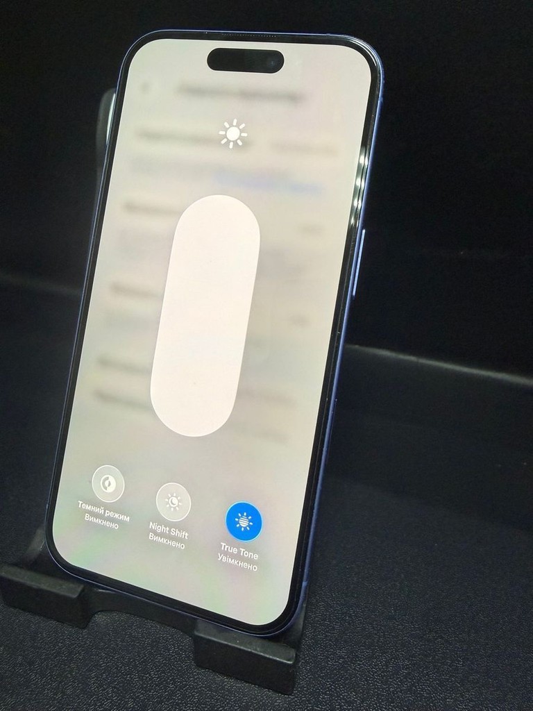 Оголошення Apple iphone 16 128gb esim Б/У