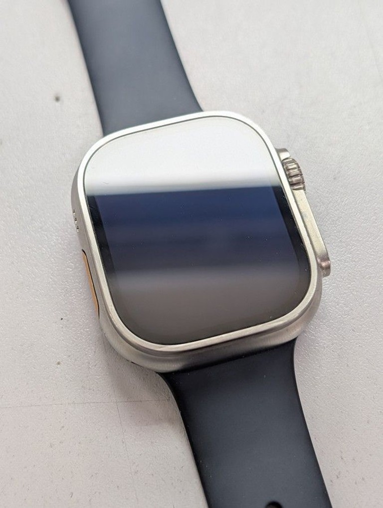 Оголошення Apple watch ultra 2 gps + cellular 49mm titanium case Б/У