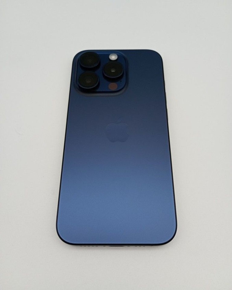 Розпродаж Apple iphone 15 pro 256gb, продавець Техноскарб