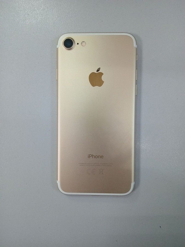 Розпродаж Apple iphone 7 32gb, продавець Техноскарб