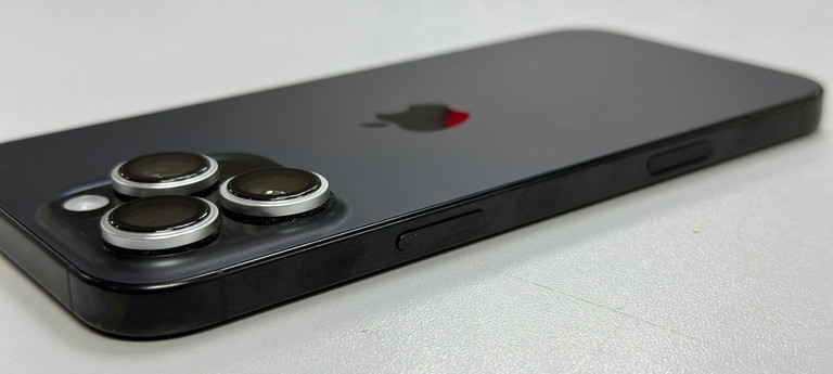 Apple iphone 16 pro max 256gb Код:01-200995944. Зображення 11