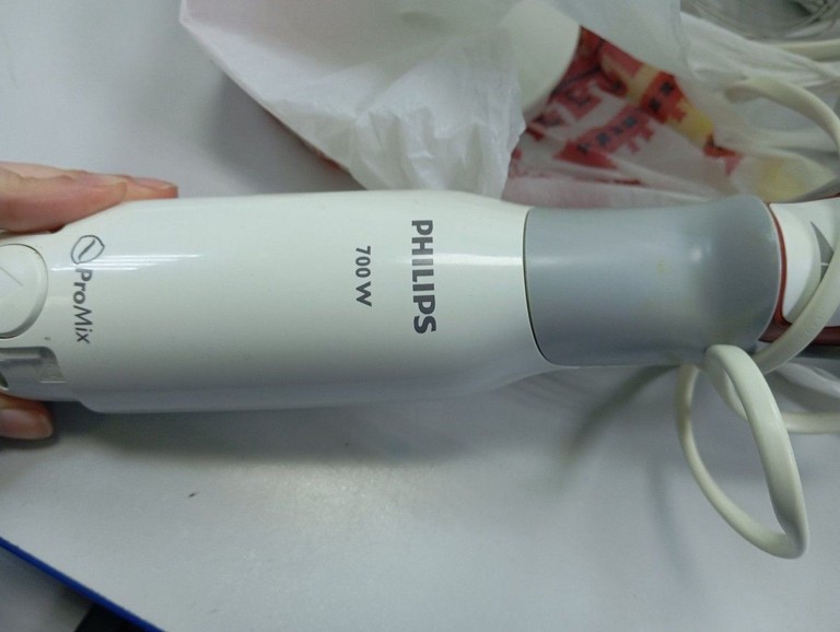 Дешево Philips hr 1643 (набір) з ломбарду