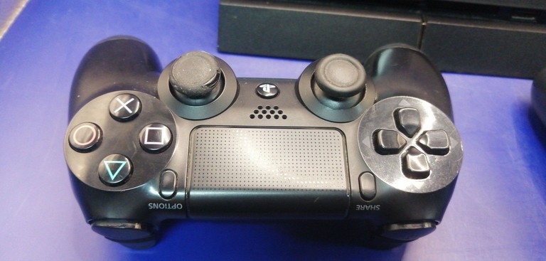 Дешиво Sony playstation 4 500gb с ломбарда