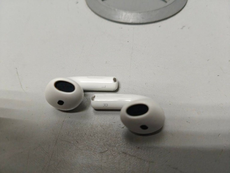 Apple airpods 4 Код:01-201018111. Зображення 7