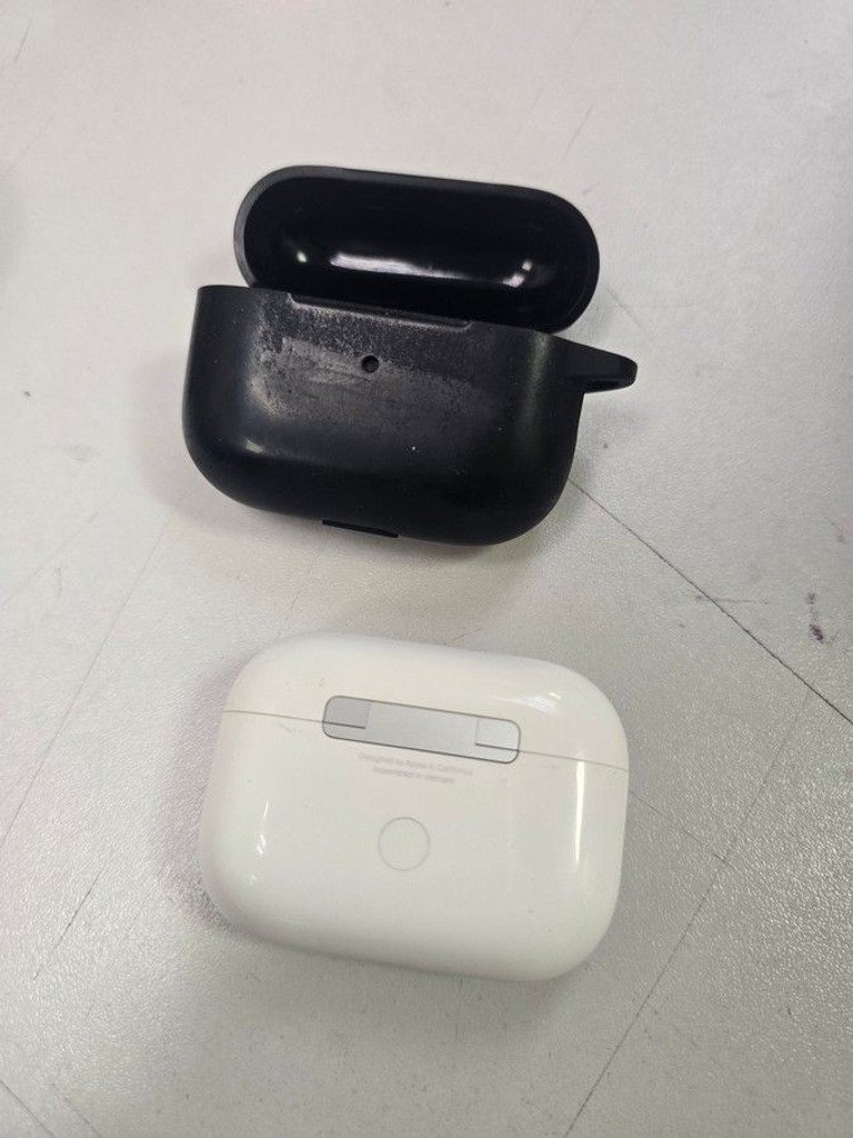 Распродажа Apple airpods pro 2nd generation with magsafe charging case usb-c, продавец Техноскарб