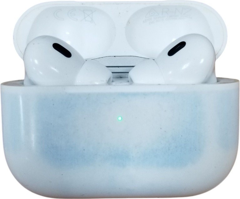 Купить Apple airpods pro 2nd generation magsafe Б/У