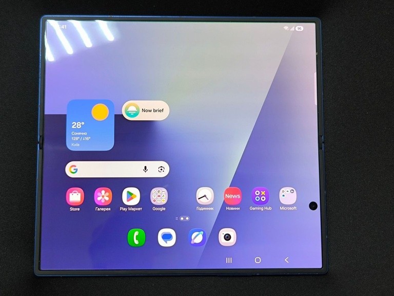 Оголошення Samsung galaxy fold7 12/512gb Б/У