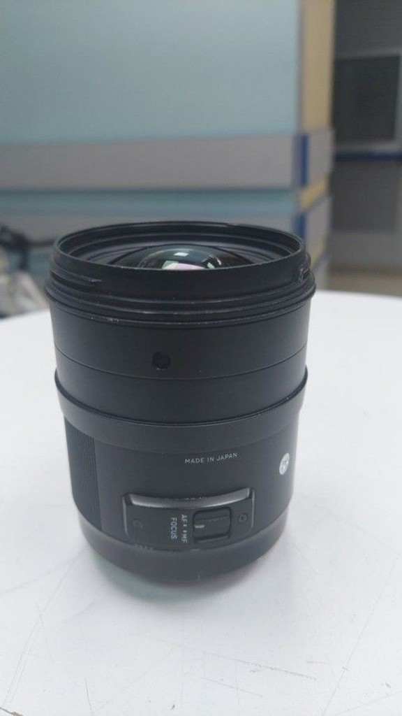 Дешево Sigma AF 35mm f/1,4 DG DN Art з ломбарду