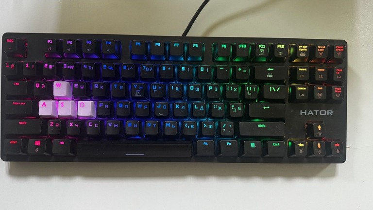 Купити Hator rockfall evo tkl Б/У