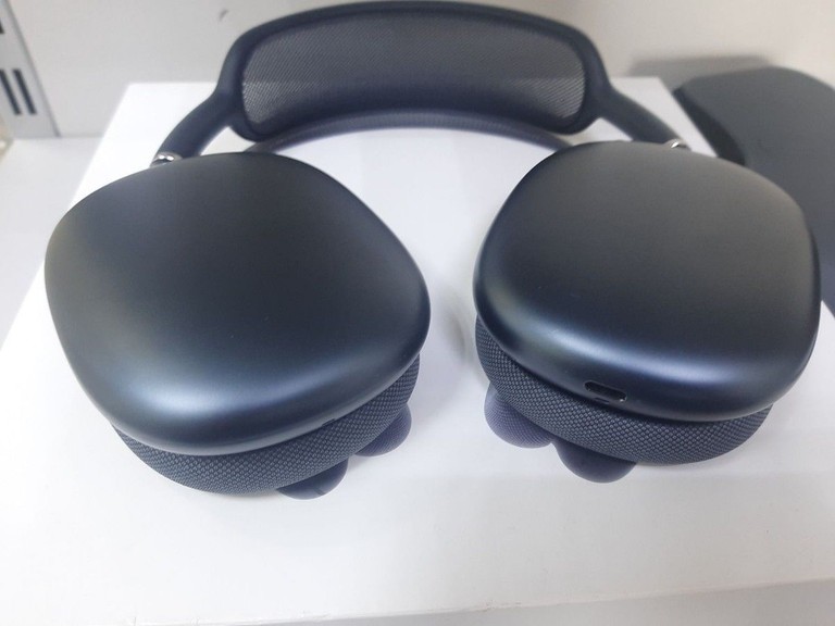Купити Apple airpods max usb-c Б/У