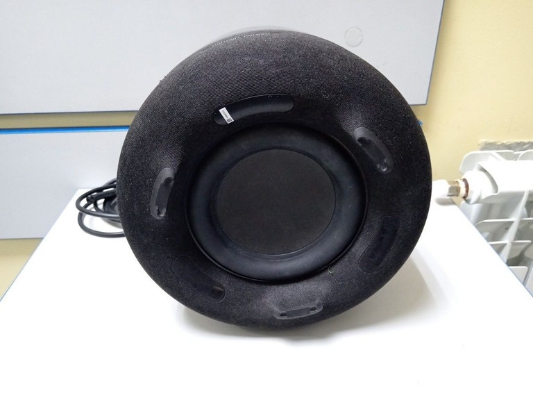 Дешиво Harman/Kardon aura studio 4 с ломбарда