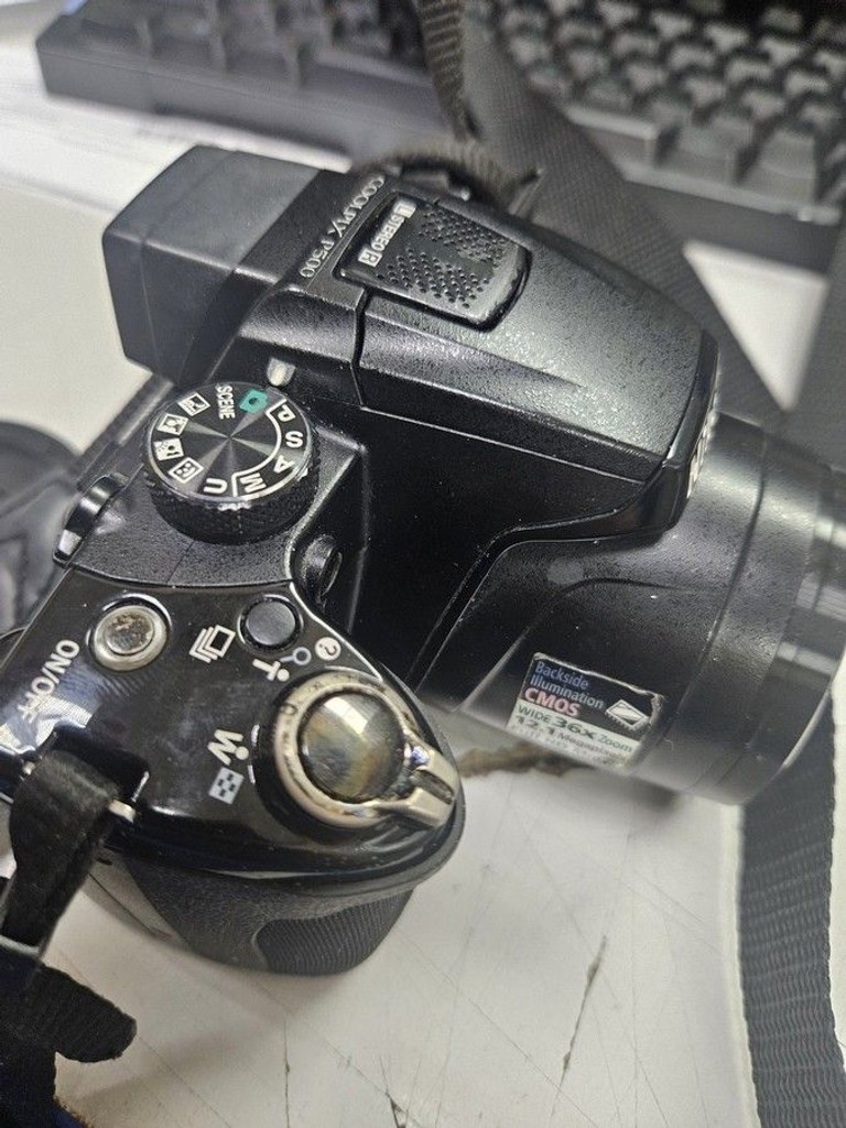 Дешево Nikon D5600 kit (18-55mm Non-VR) AF-P (VBA500KG10) з ломбарду