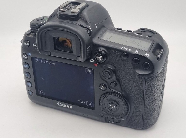 Дешево Canon eos 5d mark iv body з ломбарду