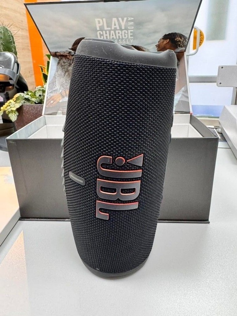 Оголошення Jbl charge 5 Б/У