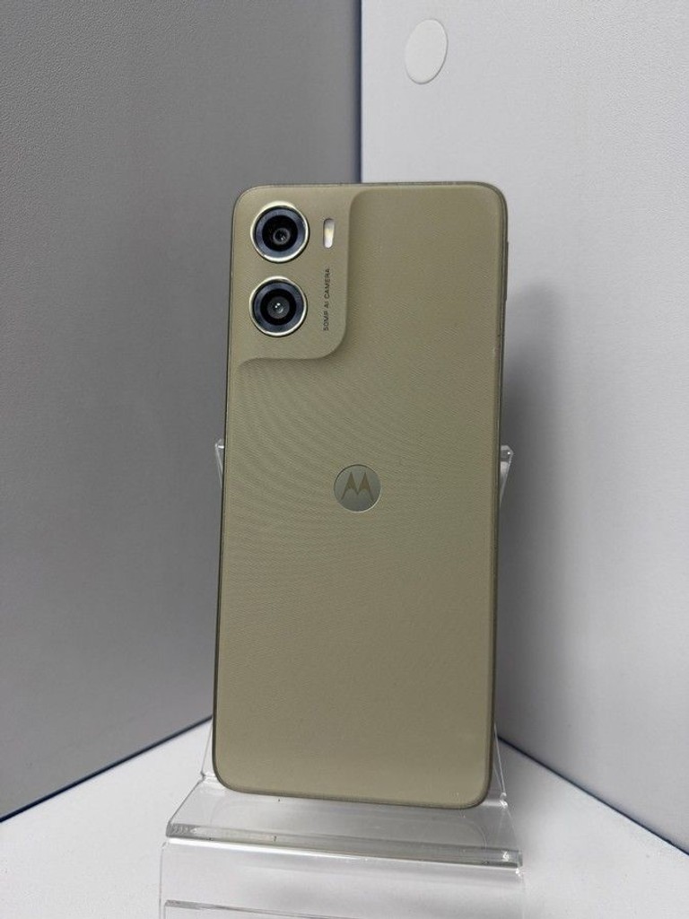 Дешиво Motorola moto g06 power 4/256gb с ломбарда