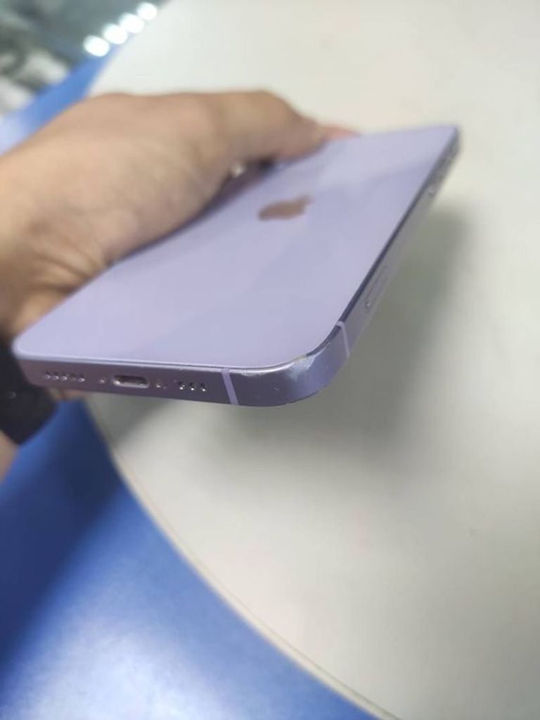 Apple iPhone 12 64GB (PRODUCT)RED Код:01-18889412. Зображення 5
