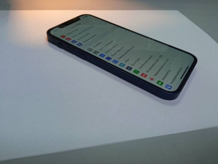 Apple iPhone 12 64GB (PRODUCT)RED Код:01-18677807. Зображення 7