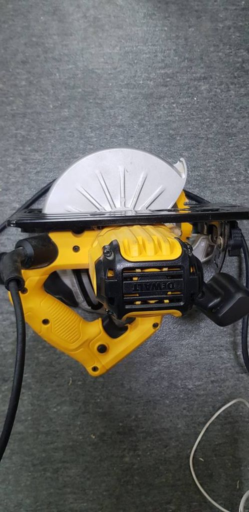 Dewalt DWE560