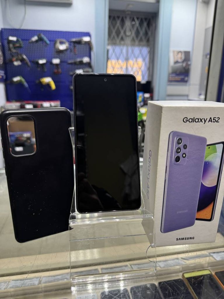 Samsung galaxy a52 4/128gb