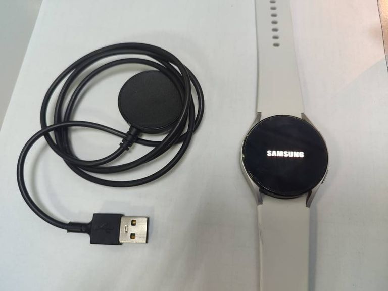 Samsung galaxy watch4 40mm lte