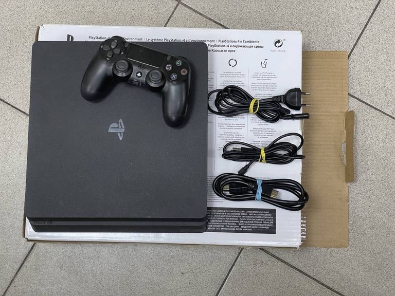 Sony playstation 4 slim 1tb