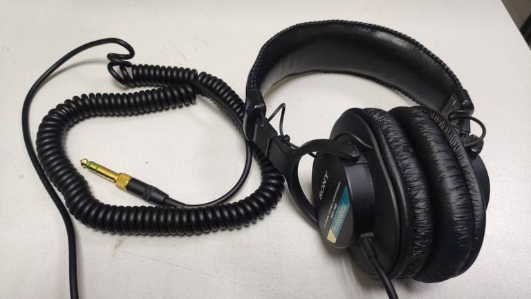 Sony MDR-7506