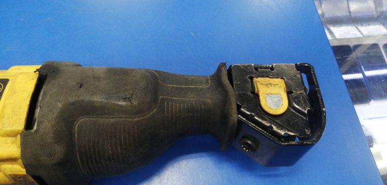 Dewalt DWE305PK Код:01-200422465. Изображение 10