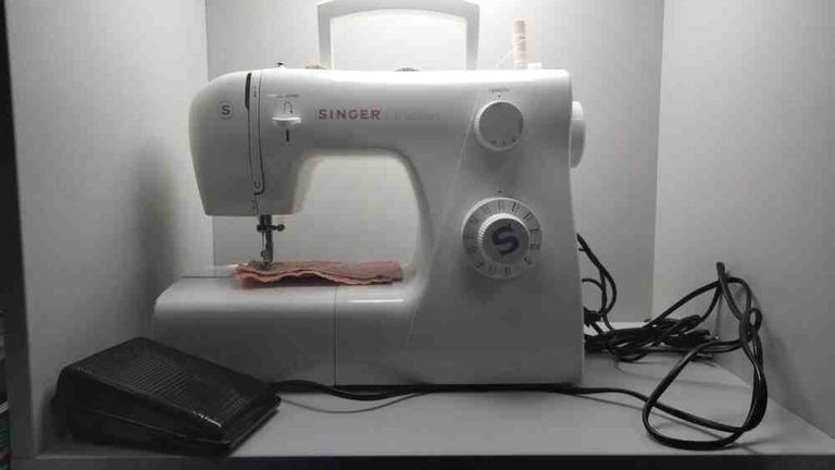 Купити Singer Tradition 2263 Б/У