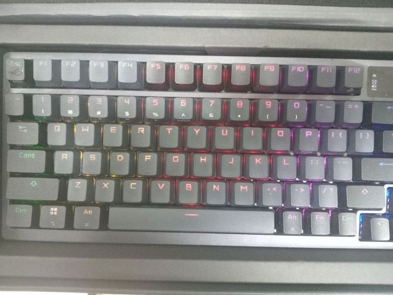 Дешиво Asus rog azoth gaming keyboard с ломбарда
