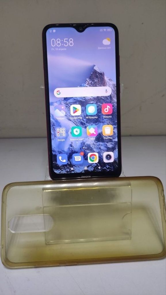 Купити Xiaomi Redmi 8 4/64GB Blue Б/У